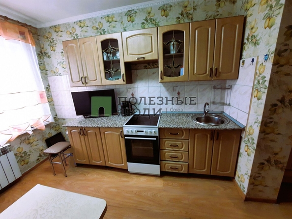 
   Продам 2-комнатную, 48.5 м², Тулаева ул, 152

. Фото 1.