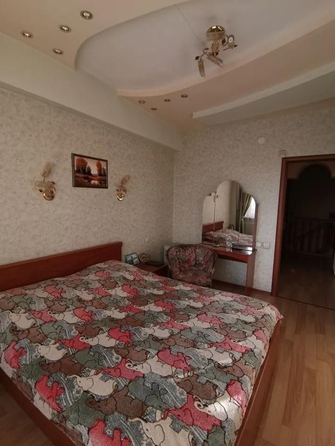 
   Продам 4-комнатную, 121 м², Бабушкина ул, 13А

. Фото 3.