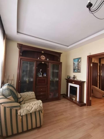 
   Продам 4-комнатную, 121 м², Бабушкина ул, 13А

. Фото 6.