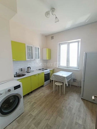 
  Продается 1-комн. квартира, 32 м², Борсоева ул, д. 77
. Фото 2.