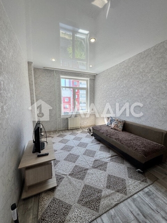 
  Продается 1-комн. квартира, 34.2 м², Ринчино ул, д. 10
. Фото 4.