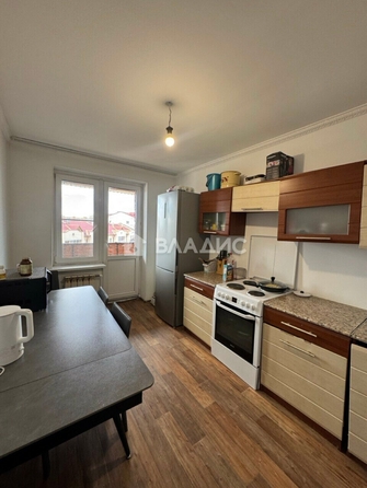 
  Продается 2-комн. квартира, 62.6 м², Тобольская ул, д. 161
. Фото 3.