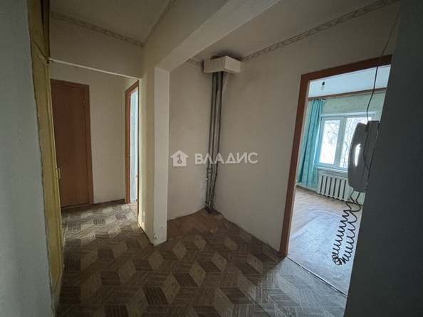 
  Продается 3-комн. квартира, 63.6 м², Строителей ул, д. 28
. Фото 3.