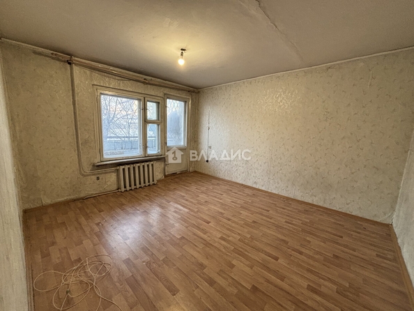 
  Продается 3-комн. квартира, 63.6 м², Строителей ул, д. 28
. Фото 5.