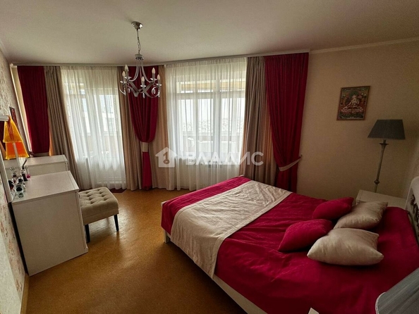
  Продается 2-комн. квартира, 80 м², Комсомольская ул, д. 1В
. Фото 2.