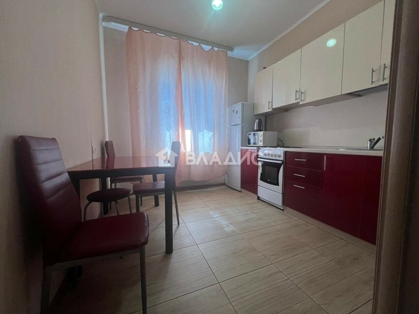 
  Продается 2-комн. квартира, 48.1 м², Борсоева ул, д. 77
. Фото 4.