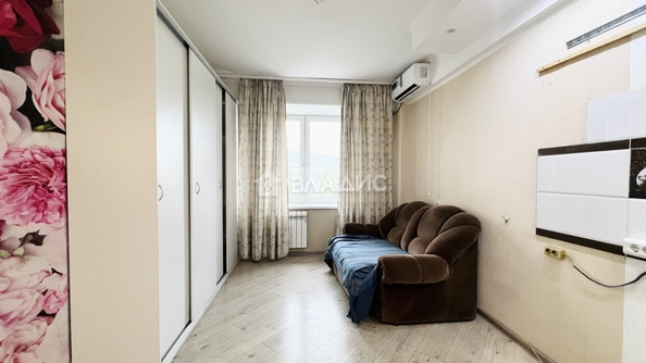 
  Продается 1-комн. квартира, 56 м², Калашникова ул, д. 11Б
. Фото 2.