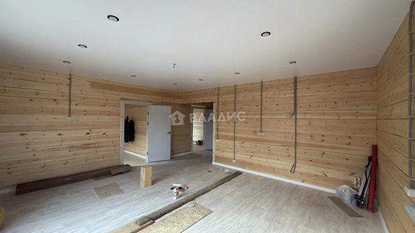 
  Продам коттедж 240 м². Фото 2.