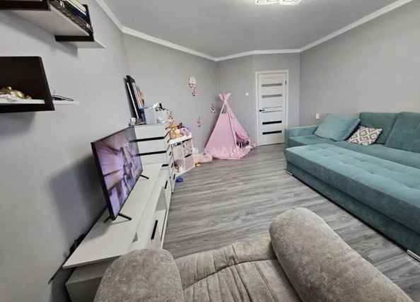
  Продам 3-комн. квартиру 74.4 м². Фото 1.