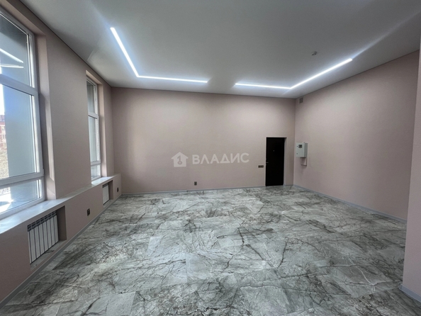 
  Продам универсальное помещение 47.3 м², в ЖК Весна, 3 этап. Фото 5.