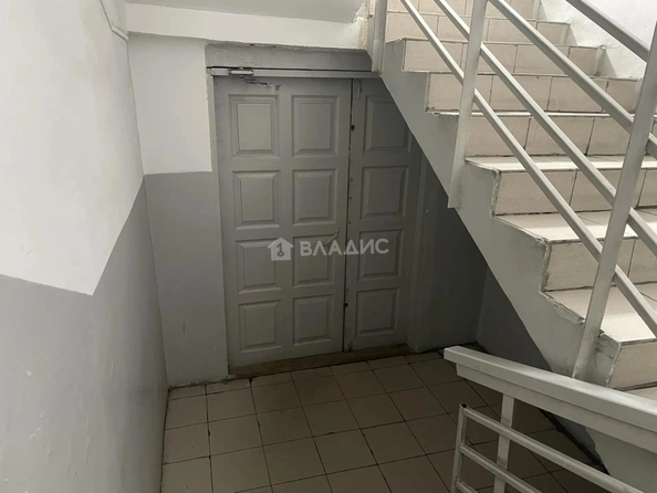 
  Продам 2-комн. квартиру 58.7 м². Фото 21.