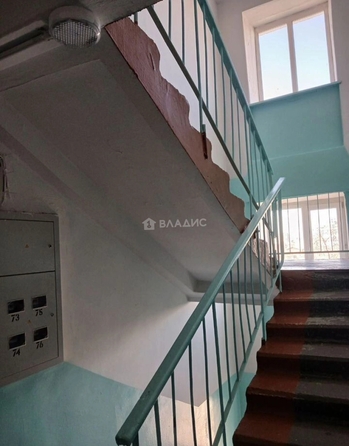 
  Продам 2-комн. квартиру 41.8 м². Фото 11.