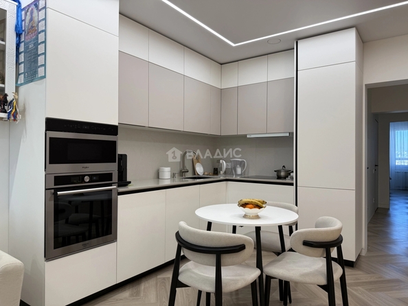 
  Продам 2-комн. квартиру 68.2 м², в ЖК Октябрь. Фото 4.