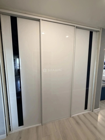 
  Продам 3-комн. квартиру 59.7 м². Фото 18.