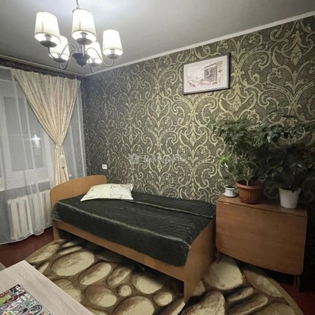 
  Продам 4-комн. квартиру 70.3 м². Фото 10.