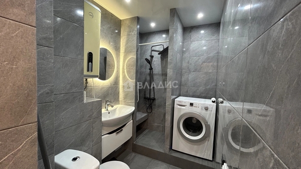 
  Продам 2-комн. квартиру 54.9 м². Фото 10.