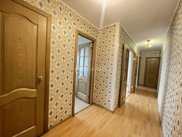 
  Продам 3-комн. квартиру 63.1 м². Фото 2.
