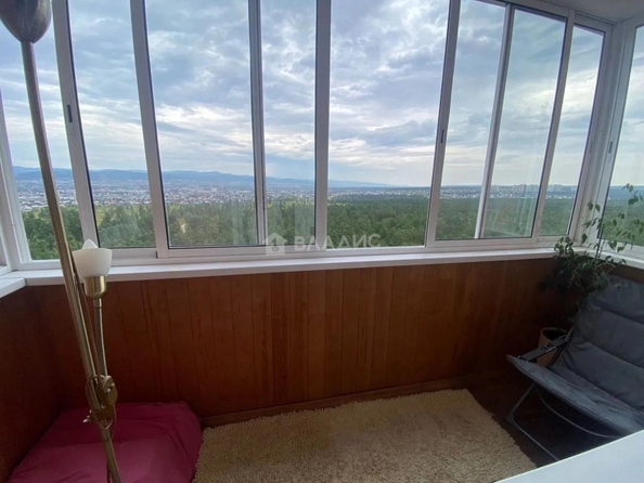 
  Продам 3-комн. квартиру 56.9 м². Фото 17.