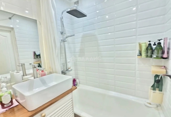 
  Продам 3-комн. квартиру 61.9 м². Фото 9.