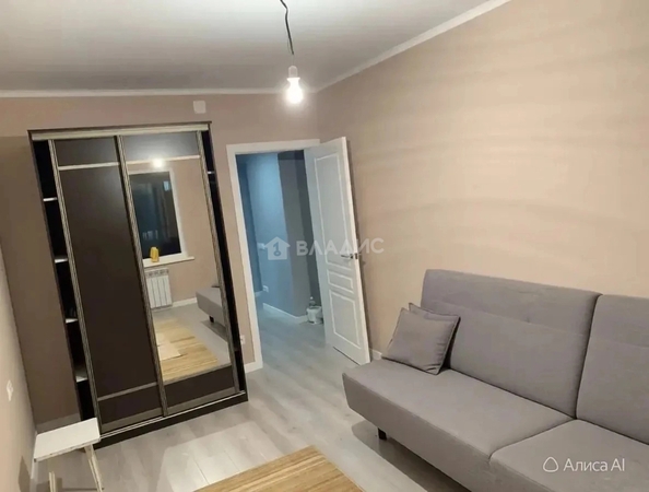 
  Продам 3-комн. квартиру 63.4 м². Фото 8.