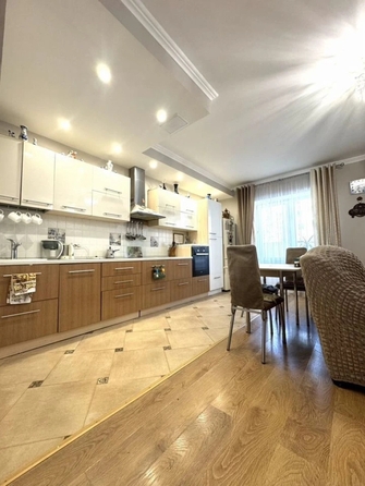 
  Продам 3-комн. квартиру 70.6 м². Фото 1.