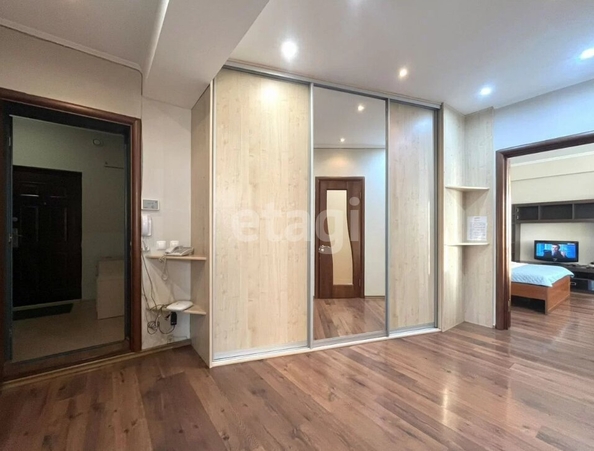 
  Продается 2-комн. квартира 71.9 м². Фото 3.