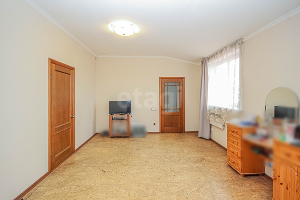 
  Продается 4-комн. квартира 215.1 м². Фото 9.