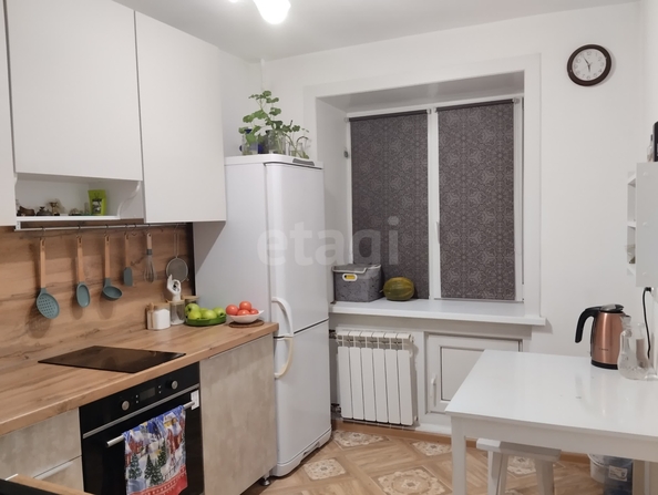 
  Продается 4-комн. квартира 62 м². Фото 1.