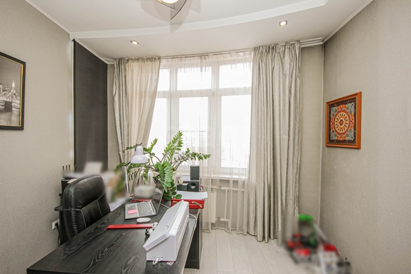
  Продается 4-комн. квартира 106.8 м². Фото 5.