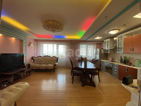 
  Продается 3-комн. квартира 78.6 м². Фото 1.