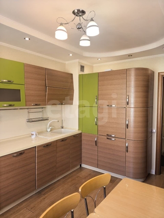 
  Продается 3-комн. квартира 75.6 м². Фото 1.