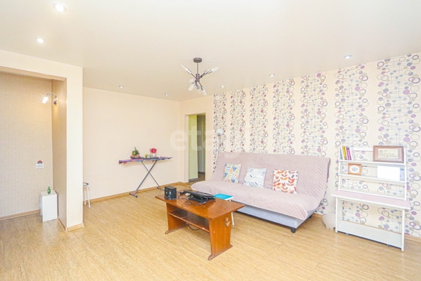 
  Продается 4-комн. квартира 64.9 м². Фото 3.