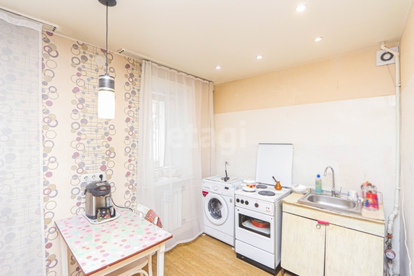 
  Продается 4-комн. квартира 64.9 м². Фото 8.