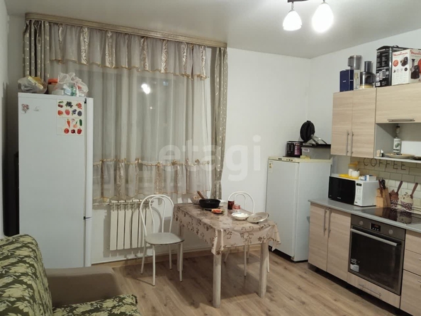 
  Продается 2-комн. квартира 66.4 м². Фото 1.