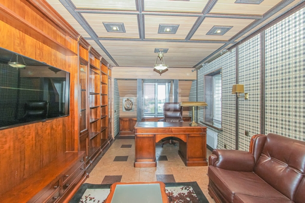 
  Продается 4-комн. квартира 244.6 м². Фото 35.