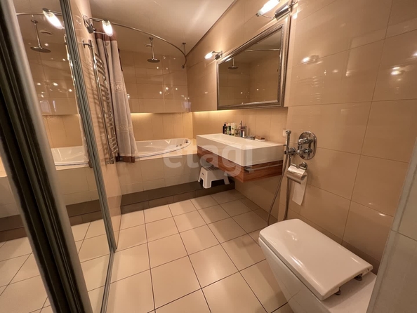 
  Продается 4-комн. квартира 176 м². Фото 35.