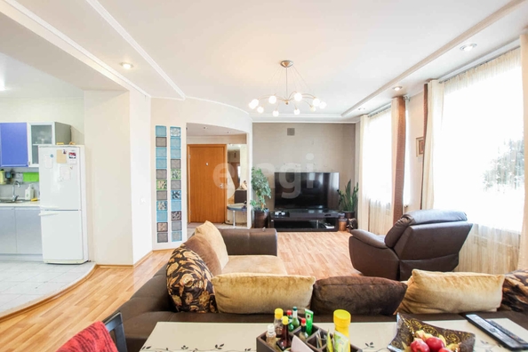 
  Продается 4-комн. квартира 121.8 м². Фото 3.