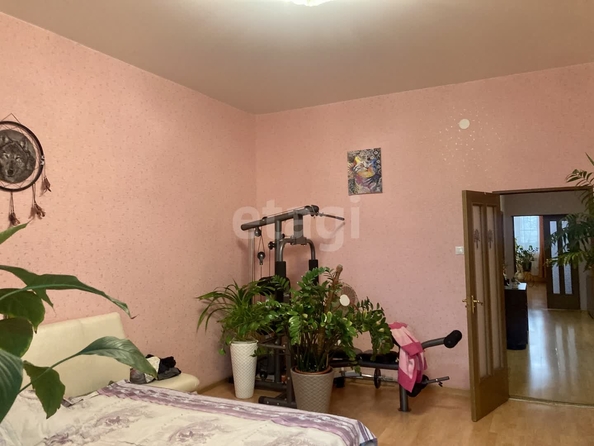 
  Продается 3-комн. квартира 140.4 м². Фото 8.