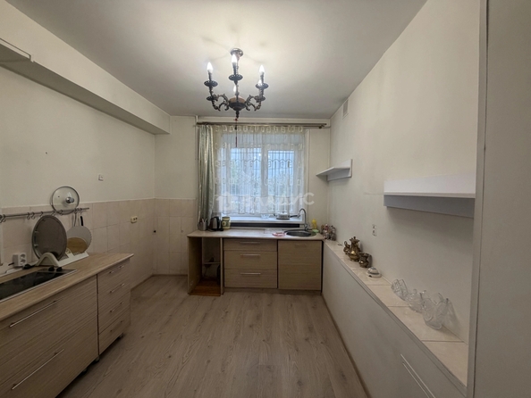 
  Продам 3-комн. квартира 69.8 м². Фото 9.