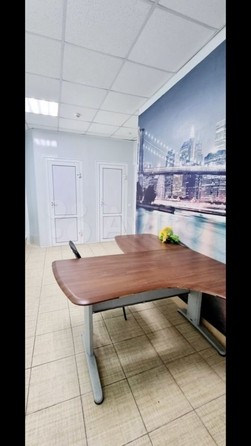 
   Продам офис, 200 м², Александра Невского ул, 99/3

. Фото 7.