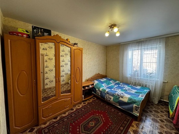 
   Продам 3-комнатную, 52.2 м², Оренбургская ул, 2А

. Фото 8.