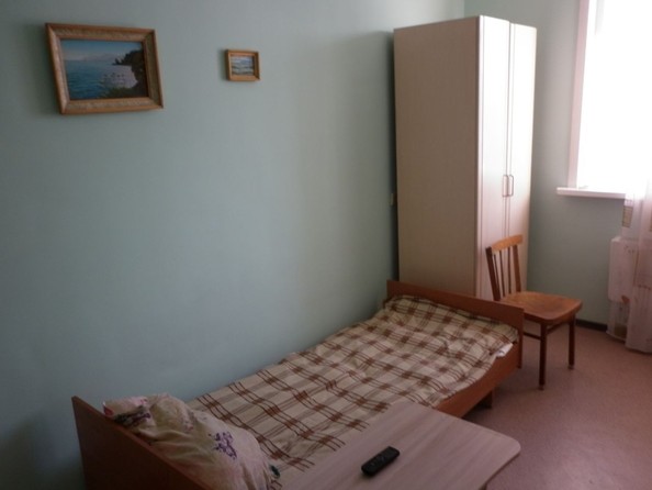 
   Продам 1-комнатную, 39 м², Алексея Рыбака ул, 4/2

. Фото 3.