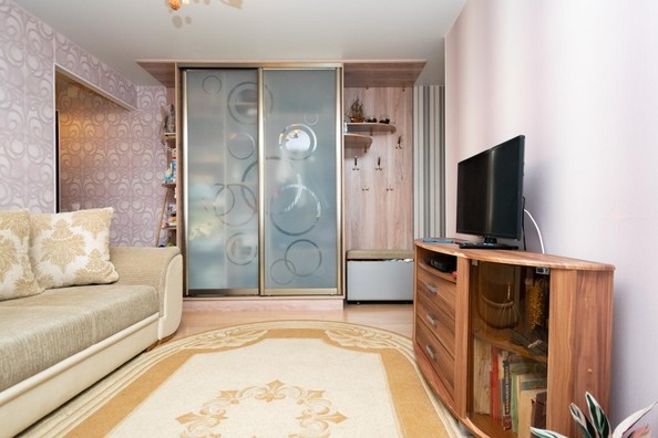 
   Продам 3-комнатную, 55 м², Гоголя ул, 42В

. Фото 3.