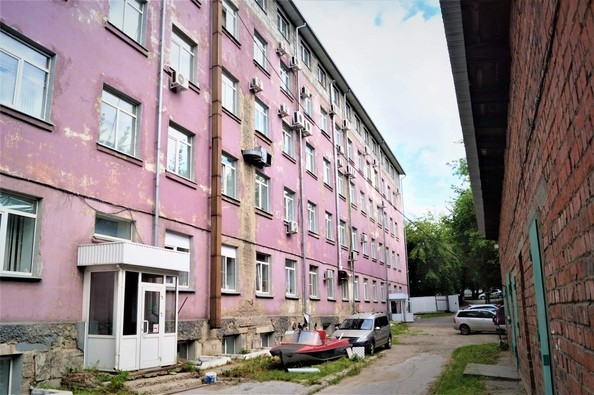 
   Продам помещение свободного назначения, 4926.2 м², Помяловского ул, 1

. Фото 5.