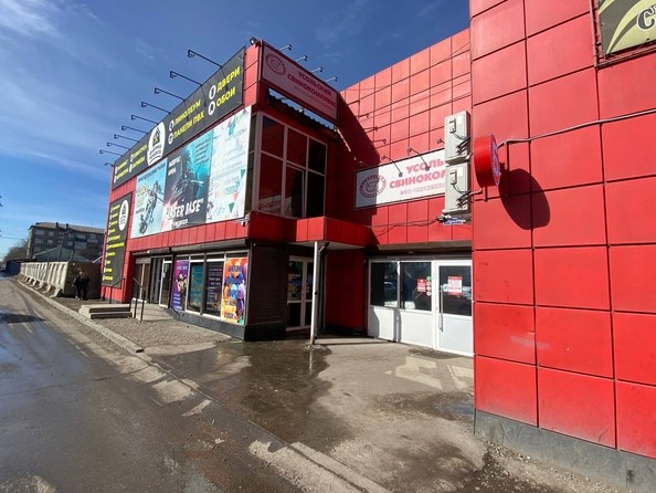 
   Продам торговое помещение, 594.2 м², Сибирских Партизан ул, 1А

. Фото 3.