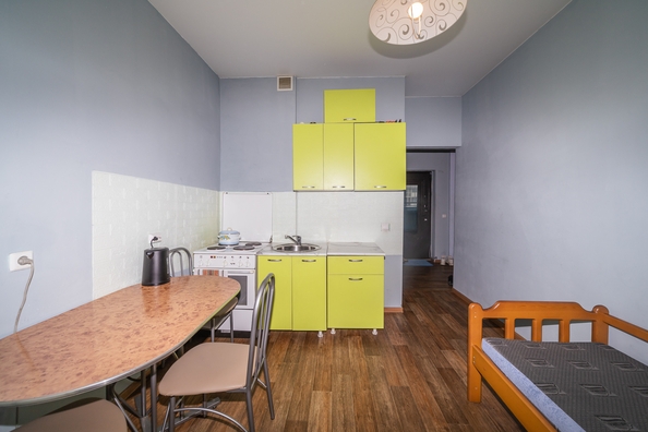 
   Продам 1-комнатную, 35.1 м², Березовый мкр, 140/1

. Фото 7.