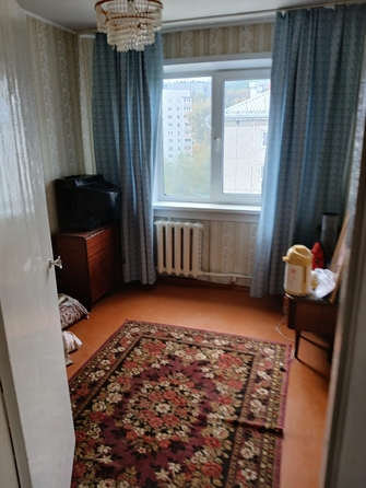 
   Продам 4-комнатную, 61.6 м², Чайковского ул, 3

. Фото 5.