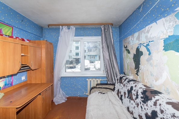 
   Продам 2-комнатную, 42 м², 1-й мкр, 29

. Фото 3.