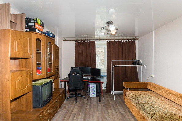 
   Продам 1-комнатную, 19.1 м², Байкальская ул, 237

. Фото 1.