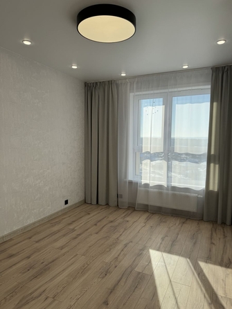 
   Продам 2-комнатную, 56.2 м², Центральная ул (Стрижи кв-л), 15

. Фото 9.